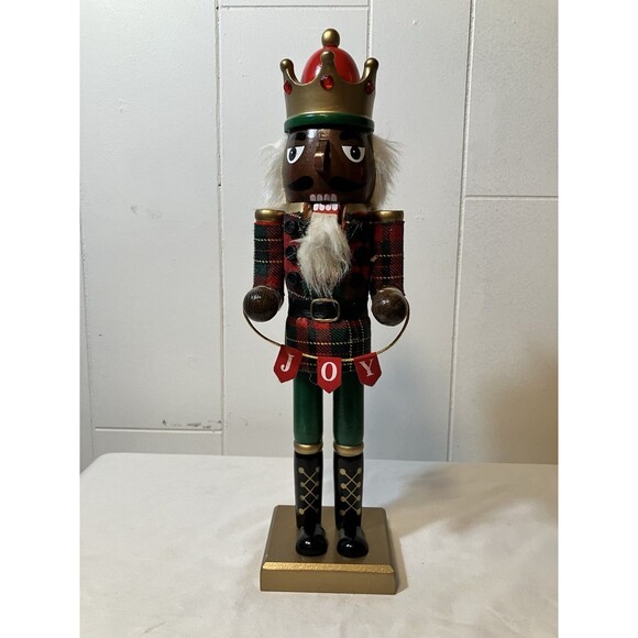 14” Christmas Nutcracker Christmas Holiday Decor Crown Plaid - Read - Picture 1 of 8